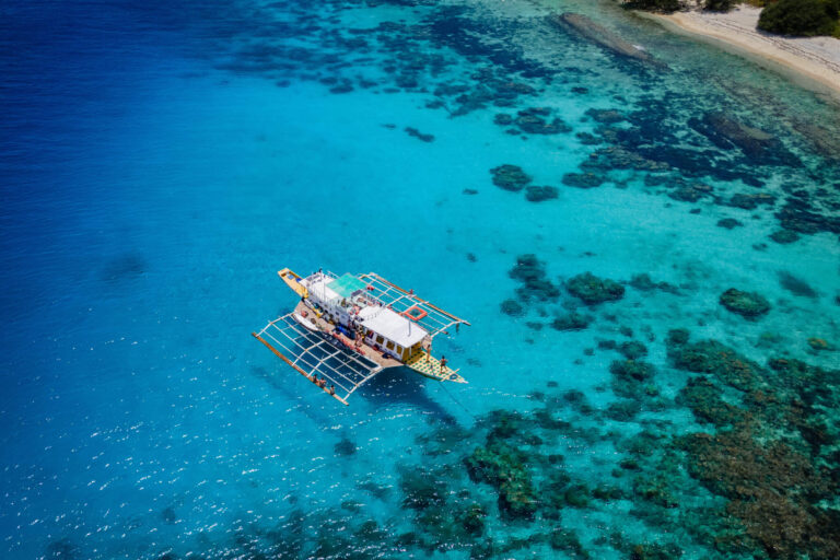 Buhay Isla boat above